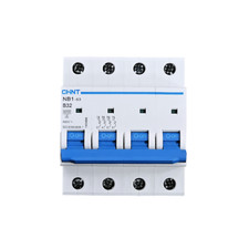 Disjoncteur triphasé Chint AC