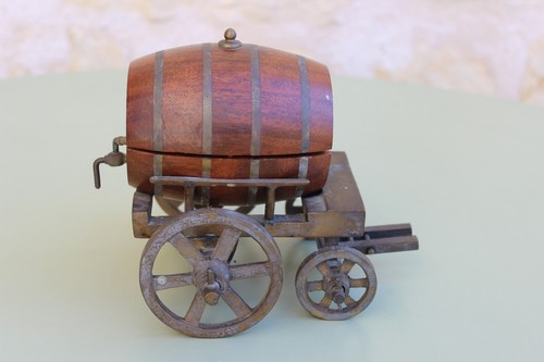 Karlsbräu tonneau - karlsbräu,