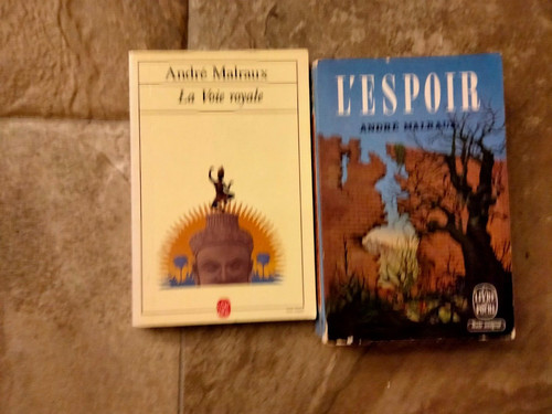Lot livres poche de - un,