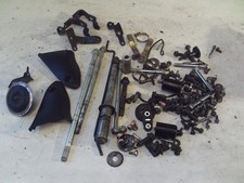 Suzuki Sv 650 S Av EZ00 (10) Visser Petites Pièces Restantes Axis Corne Etc