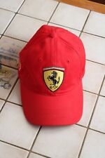  FERRARI casquette rouge