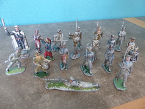 Anciens petits soldats de - 18,