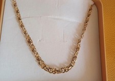 collier en or 18 carats neuf 