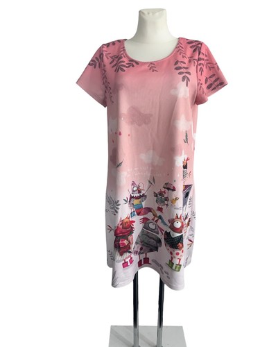 Superbe robe anatopik modèle - superbe,