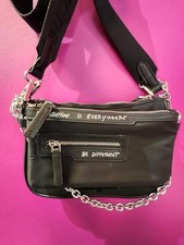sac Desigual multipochette 