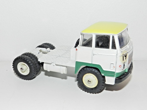 Dinky toys 887 camion - dinky,