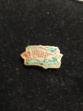 RARE SPORT PINS FISHING FISH SENSAS CANE APPATS LINE 