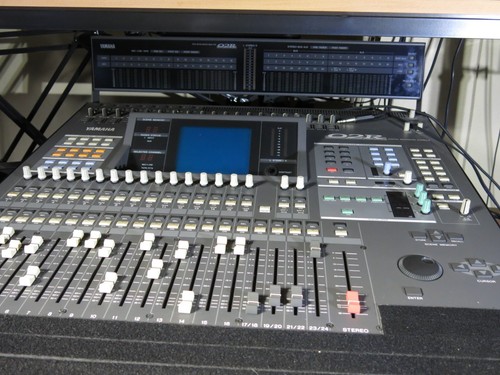 Yamaha 02r console - 02r,