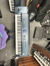 Korg Triton Extreme 76 Key Keyboard Synthesizer GREAT CONDITION
