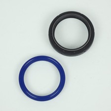 Cache poussière de fourche