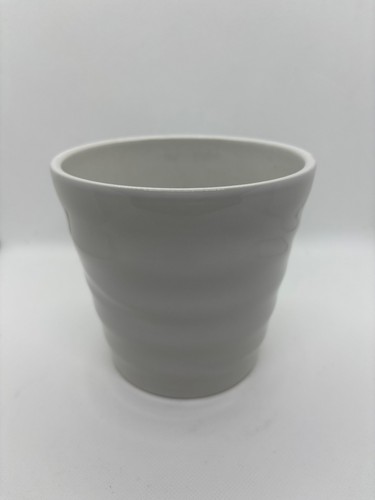 Cache pot décor tourné - à,