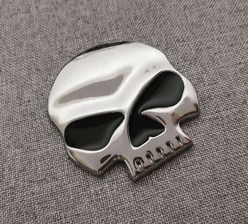 Medaillon skull chrome - medaillon,