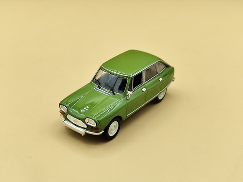 Citroën ami 8 berline - 1/43,