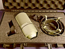 MXL 990 Large-diaphragm