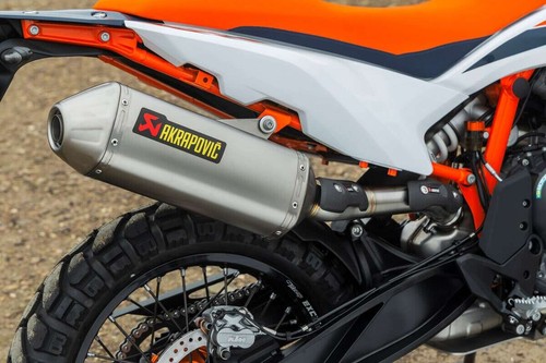 Akrapovic slipon line - slipon,