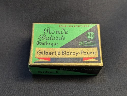 Boite 144 plumes gilbert - boite,