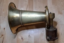 Klaxon ancien.