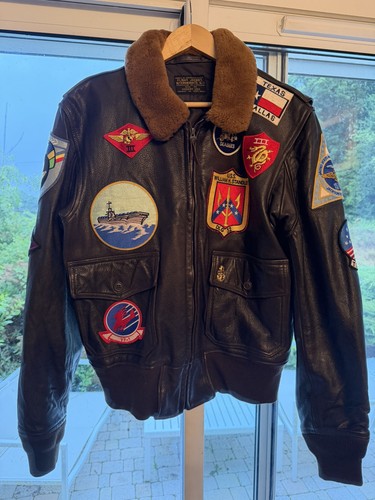 Top gun - top, cockpit