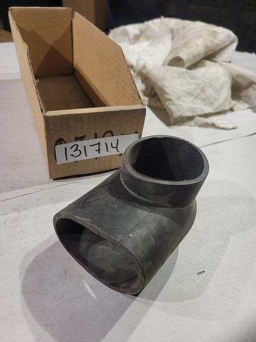 Tracteur holder 131714 rubber - holder, #131714