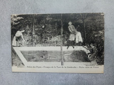 CPA AVIGNON PALAIS DES PAPES FRESCO DE LA WARDROBE FISHING IN A POOL