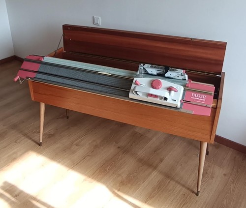 Meuble complet avec machine - avec, à
