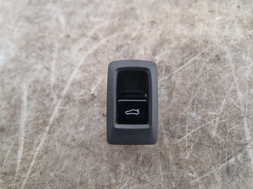 Bouton hayon ouvre bmw g90 - ouvre,