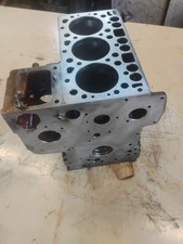 Kubota D950-BG1 Engine Block 3 Cylinder Diesel Oem