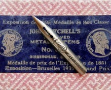 Ancienne Plume Estampée John