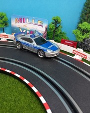 Voiture pour circuit Carrera