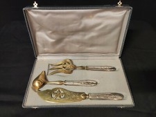 Couvert De Service Trois