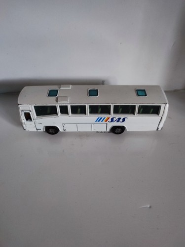 Corgi bus plaxtons paramount - corgi,