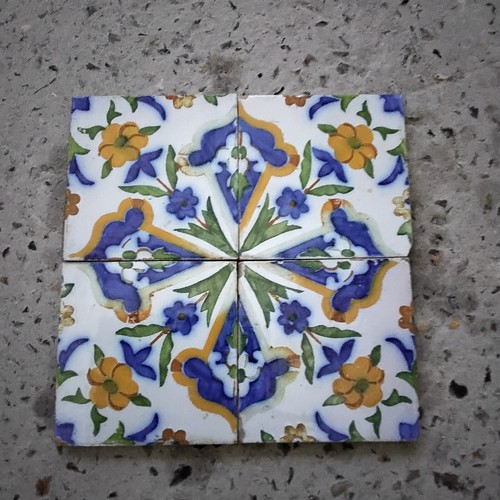 Anciens carreaux faience - anciens,