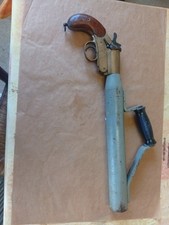 lance amarre bateau ancien