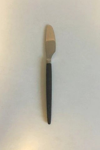 Couteau salle manger - de, à