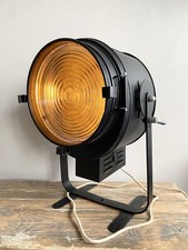 A.E CREMER Paris Spot sur