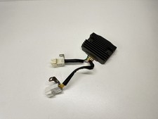 RÉGULATEUR DE TENSION PIAGGIO