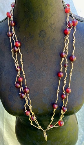 Biche bere collier 2 fois - biche,