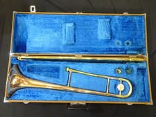 Cloche laiton rouge trombone