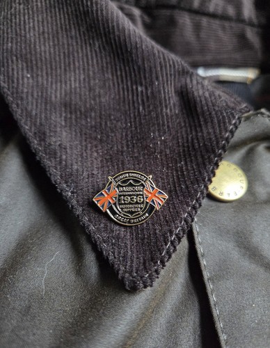 Pin barbour - pin's,