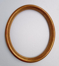 Cadre ovale bois doré perlé 19ème