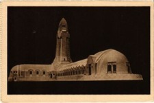 CPA Douaumont - Ossuary and Lighthouse of Douaumont - Arriere du Monument (1036636)