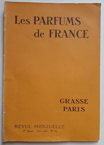 Les parfums france - de, revue