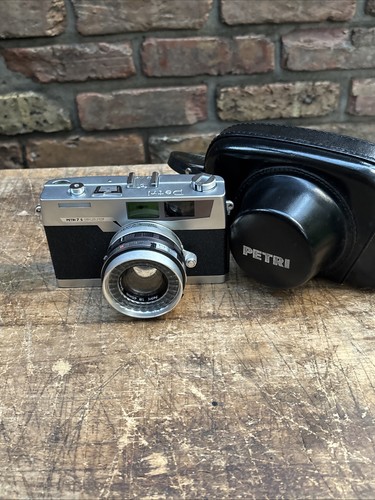 Petri 35mm film - film, rangefinder