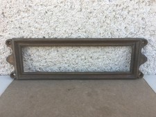 Ancien porte-étiquette ? / En