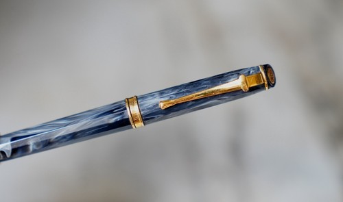 Magnifique stylo bille caran - magnifique,