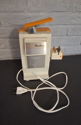 Ouvre boîte électrique