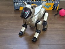 Robot Sony AIBO ERS-210 testé