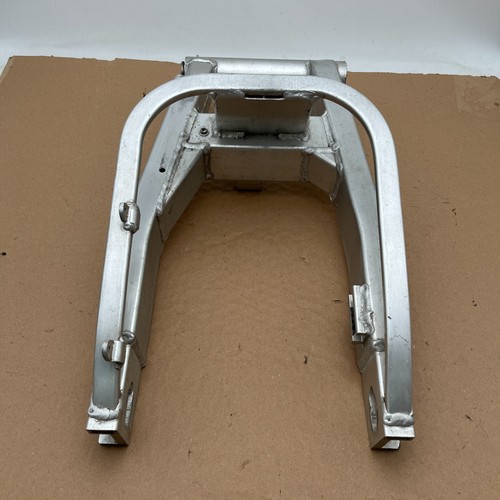 Bras oscillant arrière honda - bras,