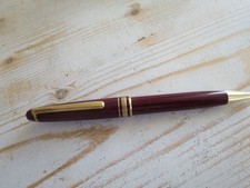 stylo roller mont blanc