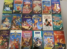 Lot de 18 VHS cassettes